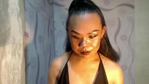 Snapshot of lady_shane26 chatting on 05-21-26, 01:29 lady_shane26 online show from 05-21-26, 01:29