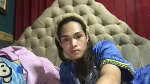 M MMY online show from 05-27-26, 02:25