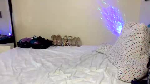 Snapshot of lady_voon_sin chatting on 10-31-25, 09:21 Lady Voon Sin online show from 10-31-25, 09:21