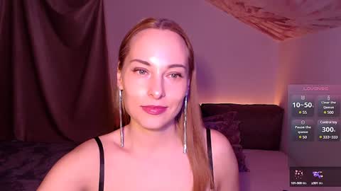 LadyAdele online show from 12-20-24, 03:53