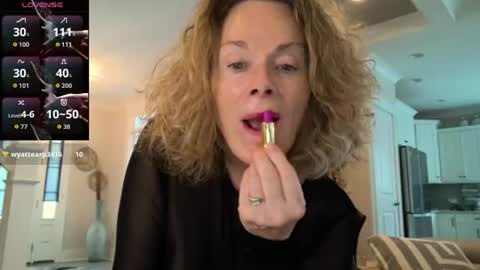 Ladybabs online show from 06-19-26, 06:01