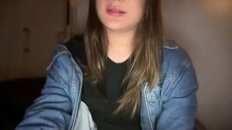 Aria online show from 03-03-25, 09:22