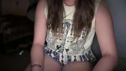 Aria online show from 03-10-25, 07:07