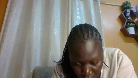 lindah32 online show from 10-12-25, 09:25