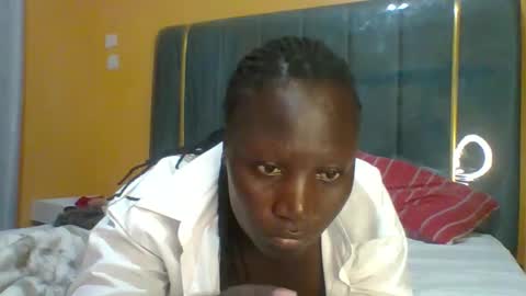 lindah32 online show from 03-20-26, 07:41