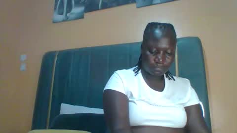 lindah32 online show from 03-30-26, 08:54