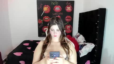 ladyboom18 online show from 01-10-25, 09:53