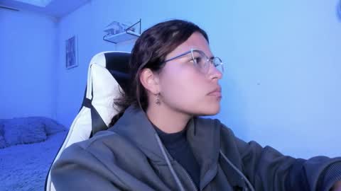  Lady  online show from 11-26-25, 02:45