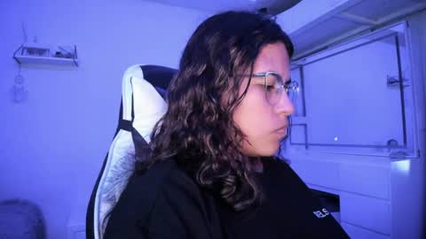  Lady  online show from 04-19-26, 04:23