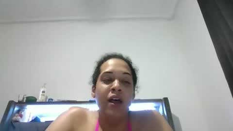 Stephanie online show from 01-30-25, 02:06