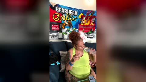 Snapshot of ladycreamypr1 chatting on 04-10-26, 09:30 onlyfans Ladycreamypr online show from 04-10-26, 09:30