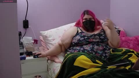 ladykitsunebig online show from 05-28-26, 07:00