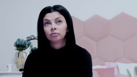 Snapshot of ladyliia chatting on 02-04-25, 05:10 Lia online show from 02-04-25, 05:10