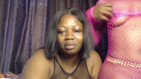 Snapshot of ladylilasexy chatting on 04-25-26, 08:06 sexylila online show from 04-25-26, 08:06