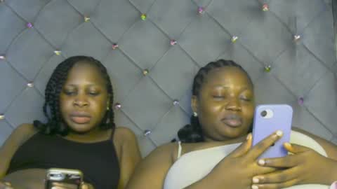 sexylila online show from 07-06-26, 04:09