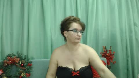 Snapshot of ladymagickiss chatting on 12-23-24, 01:24 Nicole.... online show from 12-23-24, 01:24