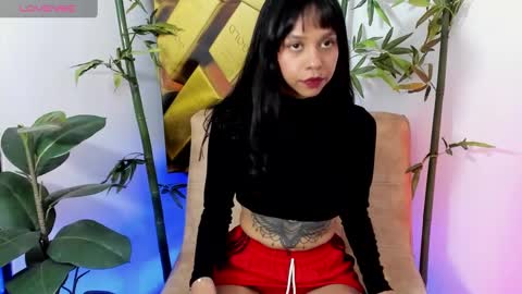 Snapshot of ladynemesis00 chatting on 12-07-24, 02:31 ladynemesis00 online show from 12-07-24, 02:31