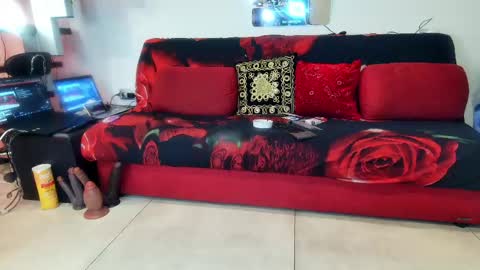 Oxana online show from 05-09-26, 01:22