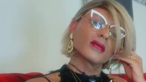 Oxana online show from 05-19-26, 12:27
