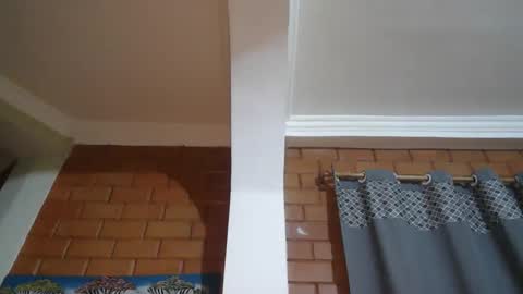 Sarah  Sam online show from 10-11-25, 10:52