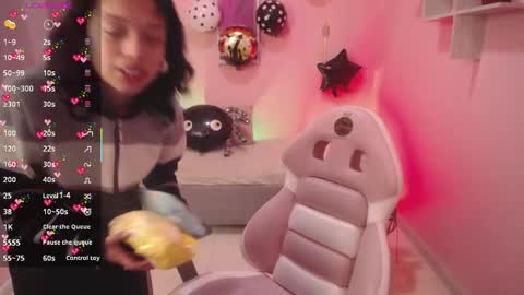 Ladywawy  online show from 10-17-25, 01:14