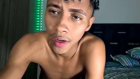 LagoSantos online show from 01-28-25, 05:43