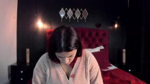 Snapshot of laia_jonees chatting on 05-09-26, 10:42 Laia online show from 05-09-26, 10:42