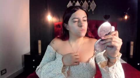 Snapshot of laia_jonees chatting on 05-23-26, 12:09 Laia online show from 05-23-26, 12:09
