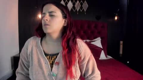 Snapshot of laia_jonees chatting on 05-25-26, 11:49 Laia online show from 05-25-26, 11:49