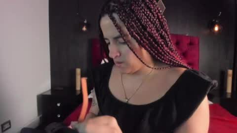 Snapshot of laia_jonees chatting on 07-29-26, 11:41 Laia online show from 07-29-26, 11:41