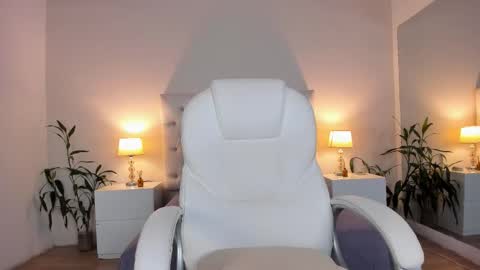 Laia  online show from 03-09-26, 03:38