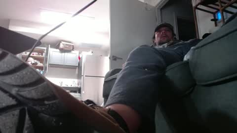 Snapshot of laidback_and_chill chatting on 12-02-24, 03:15 Rick online show from 12-02-24, 03:15