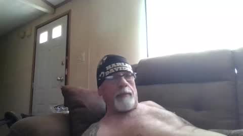 laidbackluxury online show from 05-18-26, 04:24