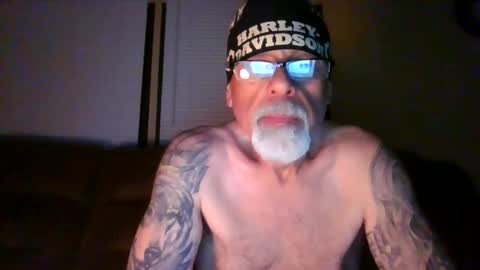 laidbackluxury online show from 05-19-26, 01:56