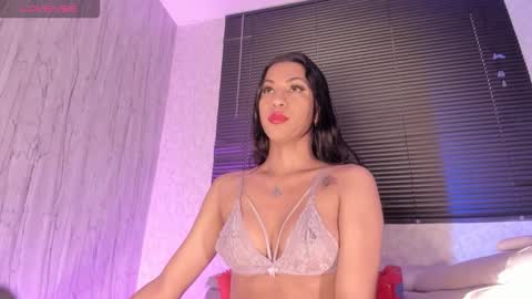 laiily bell online show from 11-04-25, 12:37