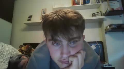 Snapshot of laikthing18 chatting on 12-03-25, 03:10 laikthing18 online show from 12-03-25, 03:10