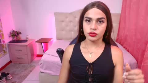 Camila online show from 11-08-25, 05:07