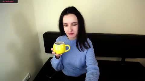 Laima online show from 10-12-25, 08:13