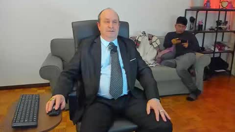 lajose52 online show from 11-09-25, 03:21