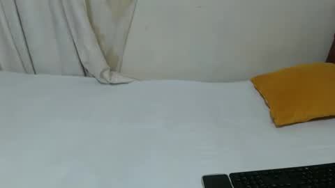 ANNIE online show from 01-12-25, 12:01