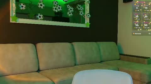Snapshot of lakisha808 chatting on 06-19-26, 06:56 lakisha808 online show from 06-19-26, 06:56