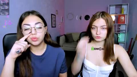 Snapshot of lakki_spy chatting on 12-16-25, 06:51 Lakki online show from 12-16-25, 06:51