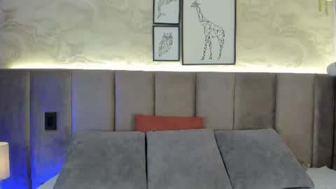 Loren online show from 07-04-26, 11:27