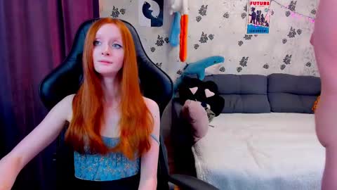 Lu  Alex online show from 02-21-25, 01:44