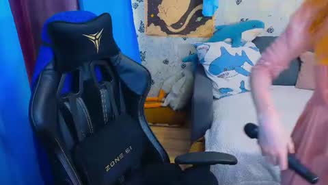 Lu  Alex online show from 07-18-26, 11:14