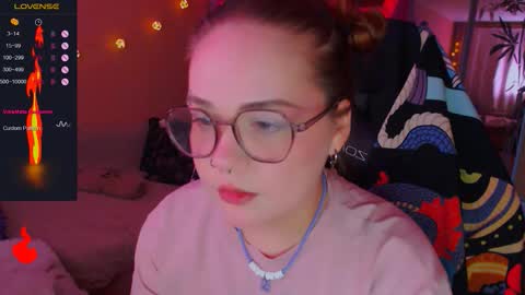 Snapshot of lala_loulou chatting on 11-01-25, 11:23 Nicky online show from 11-01-25, 11:23