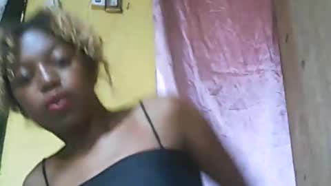 Snapshot of lalao697790 chatting on 05-23-26, 09:13 lalao697790 online show from 05-23-26, 09:13