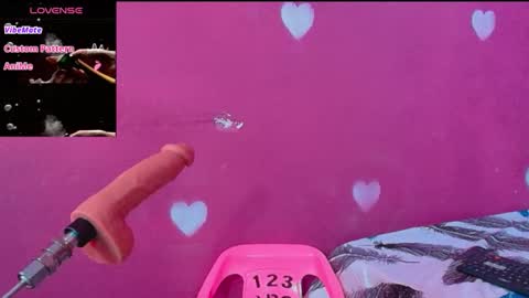 Snapshot of lali_hot0207 chatting on 11-16-25, 04:23 lali_hot0207 online show from 11-16-25, 04:23