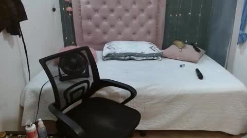 lalisha online show from 11-05-25, 01:16