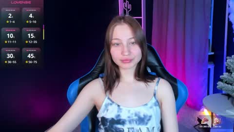 Snapshot of lallycute chatting on 01-08-26, 11:23 Lali online show from 01-08-26, 11:23